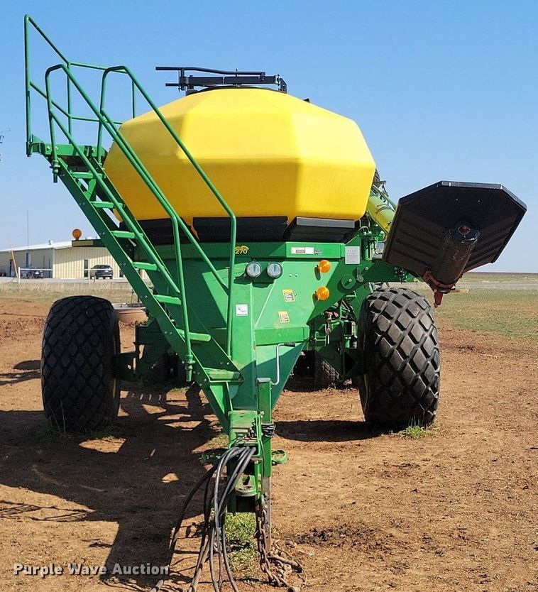 image for item KD9264 John Deere 1890  air seeder