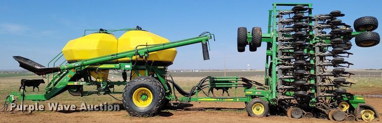 image for item KD9264 John Deere 1890  air seeder