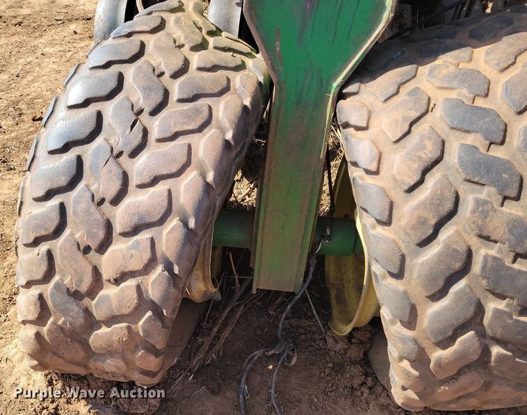 image for item KD9264 John Deere 1890  air seeder