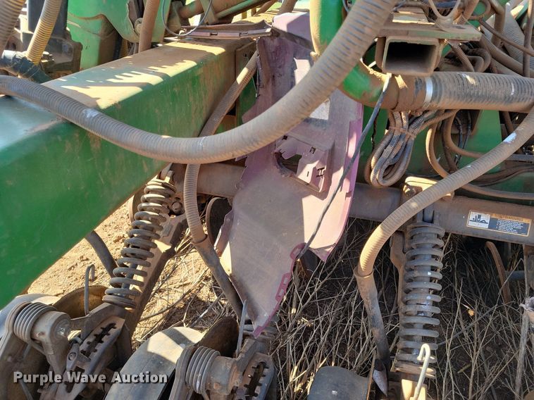 image for item KD9264 John Deere 1890  air seeder