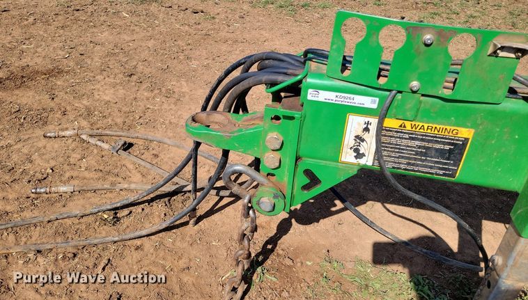 image for item KD9264 John Deere 1890  air seeder