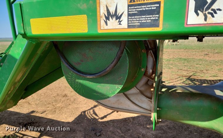 image for item KD9264 John Deere 1890  air seeder