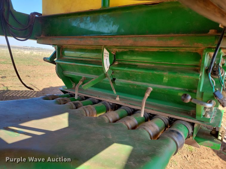 image for item KD9264 John Deere 1890  air seeder