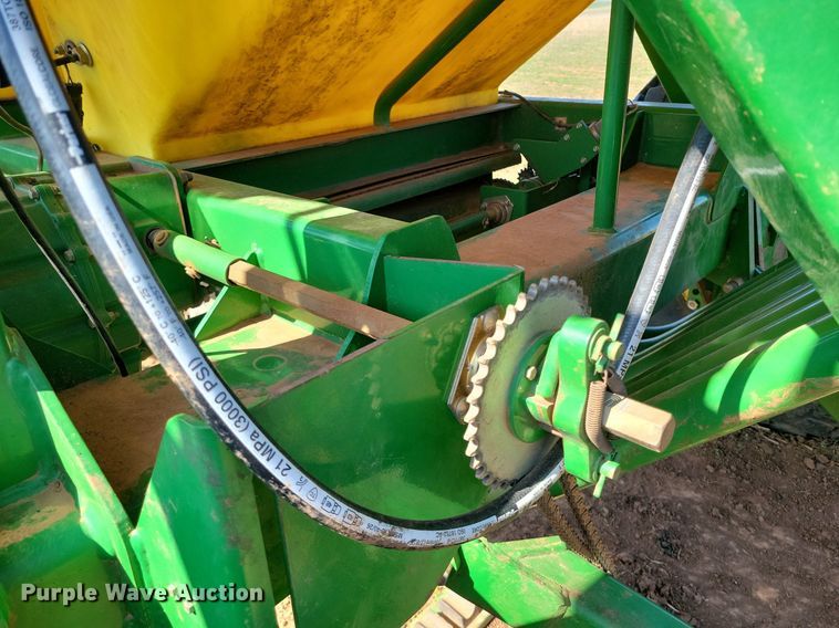 image for item KD9264 John Deere 1890  air seeder