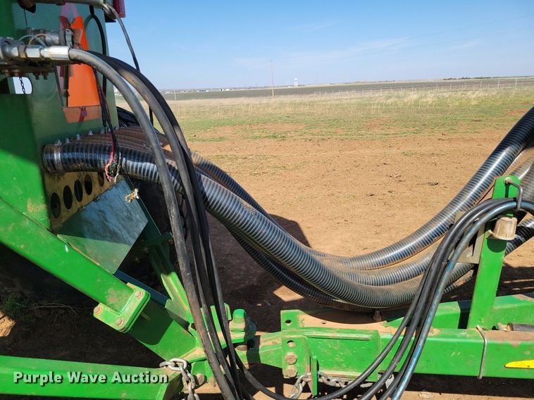 image for item KD9264 John Deere 1890  air seeder