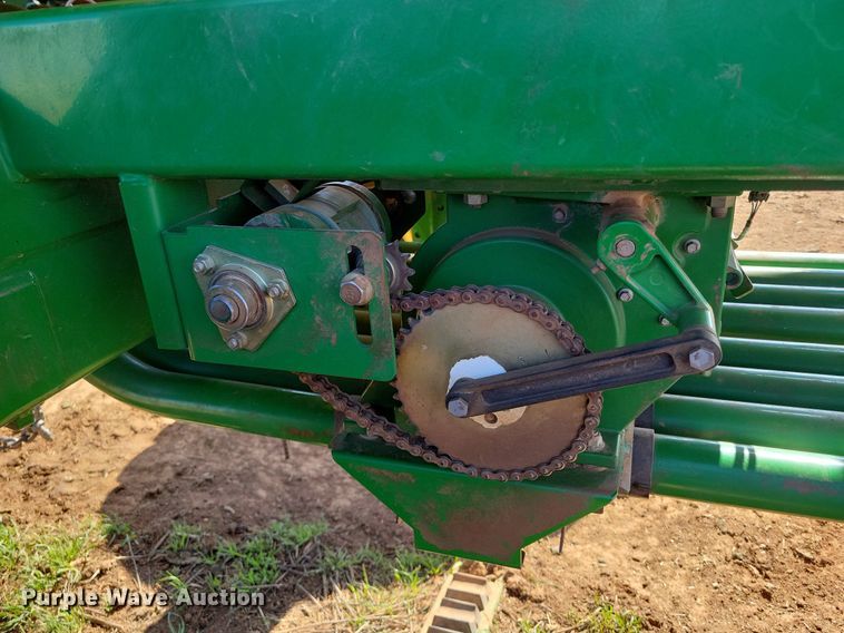 image for item KD9264 John Deere 1890  air seeder