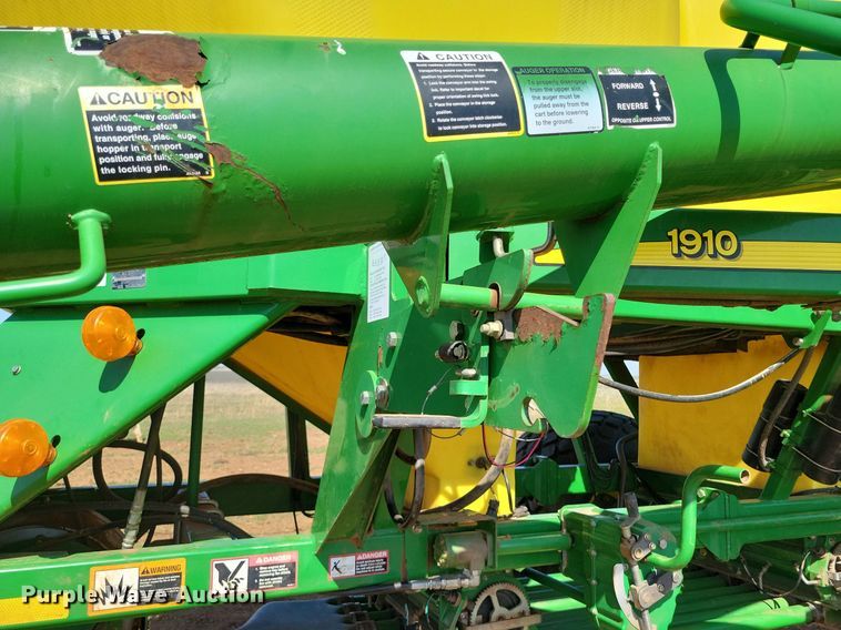 image for item KD9264 John Deere 1890  air seeder