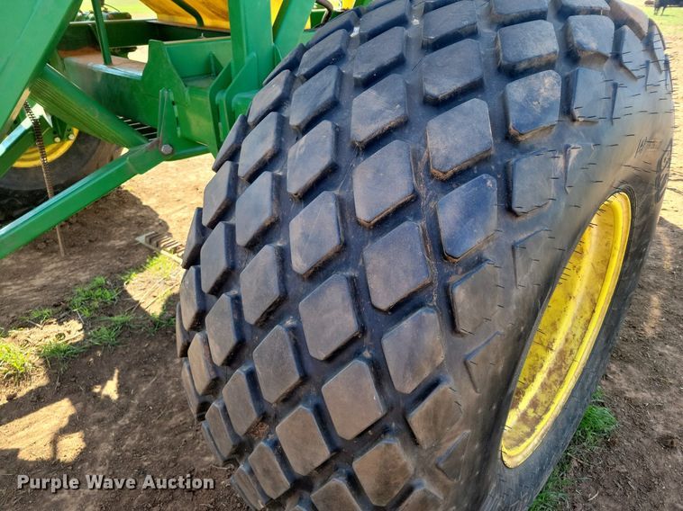 image for item KD9264 John Deere 1890  air seeder
