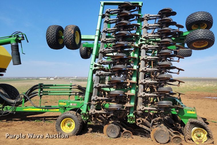 image for item KD9264 John Deere 1890  air seeder