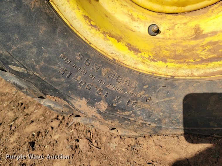 image for item KD9264 John Deere 1890  air seeder