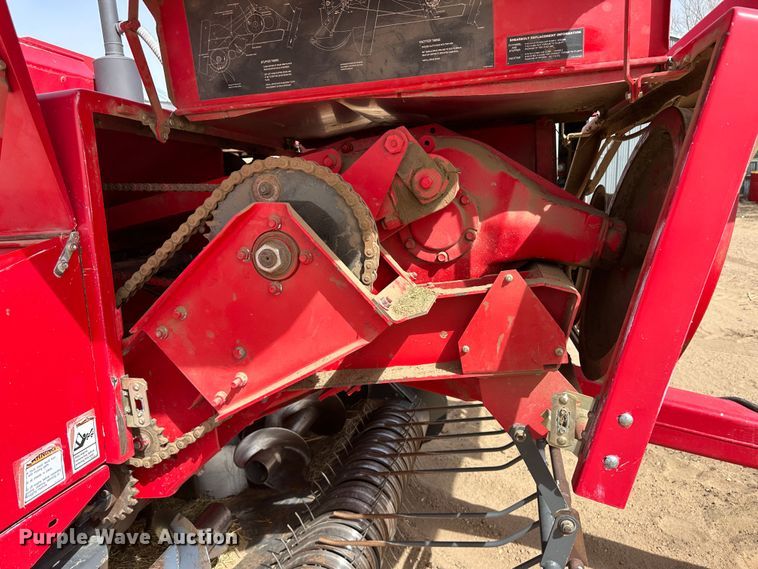 image for item KX9196 Massey Ferguson 1843S  small square baler
