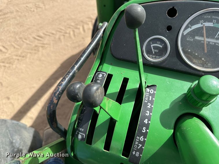 image for item KX9197 1963 John Deere 4010  tractor