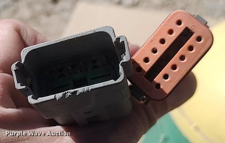 image for item LG9680 John Deere StarFire iTC  GPS