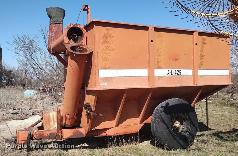 image for item LG9681 A-L 425  grain cart