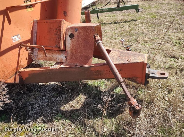 image for item LG9681 A-L 425  grain cart