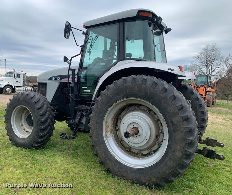 image for item LI9168 White 8410  MFWD tractor