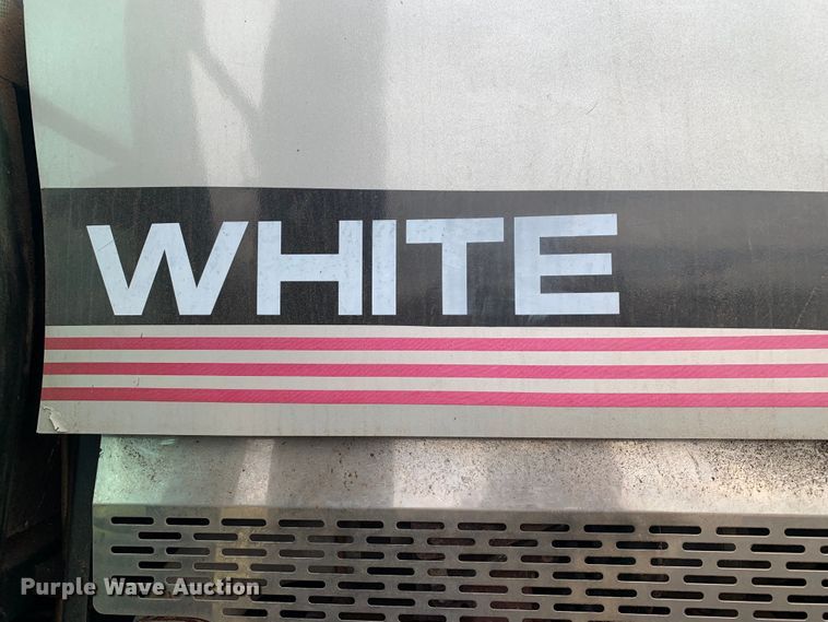 image for item LI9168 White 8410  MFWD tractor