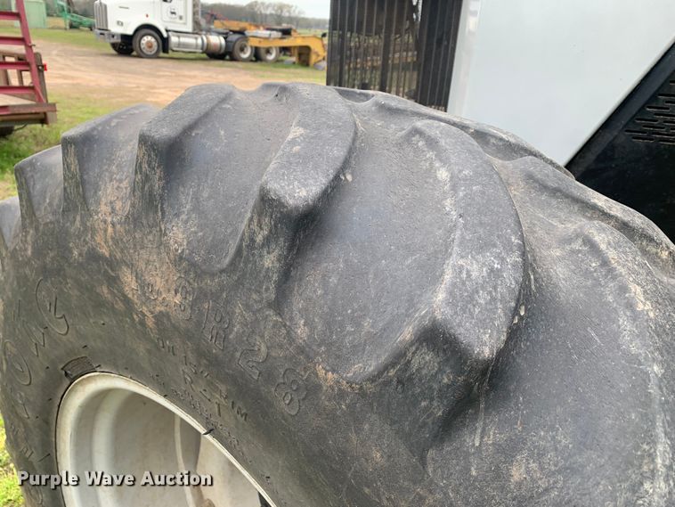 image for item LI9168 White 8410  MFWD tractor