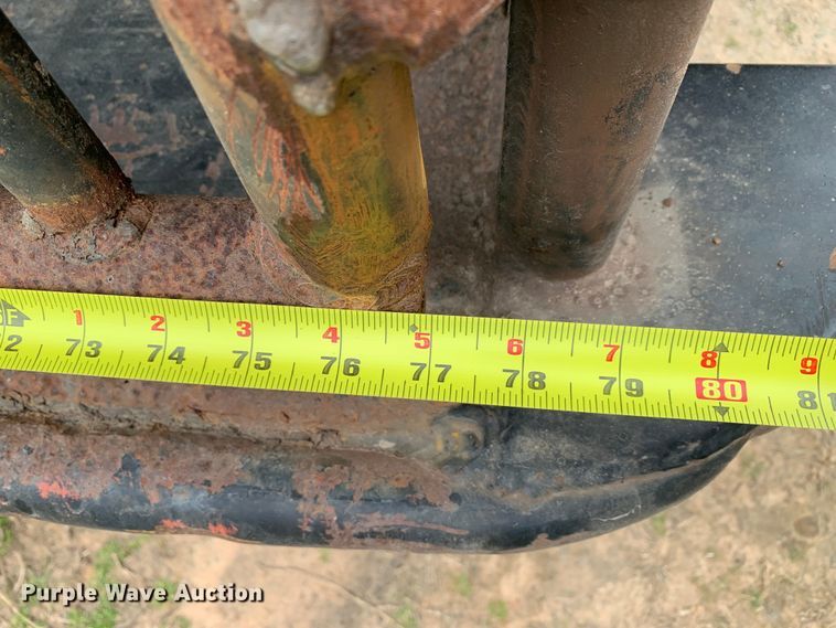 image for item LI9170 1995 Gooseneck Trailers B8B2  livestock trailer