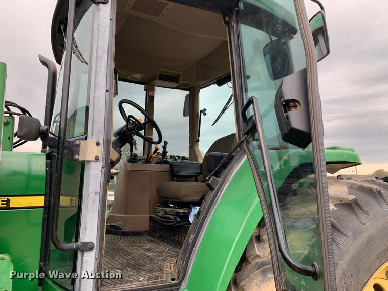 image for item LI9174 1999 John Deere 7210  tractor