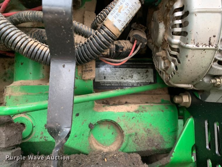 image for item LI9174 1999 John Deere 7210  tractor