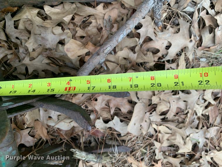 image for item LI9179 John Deere  rotary hoe