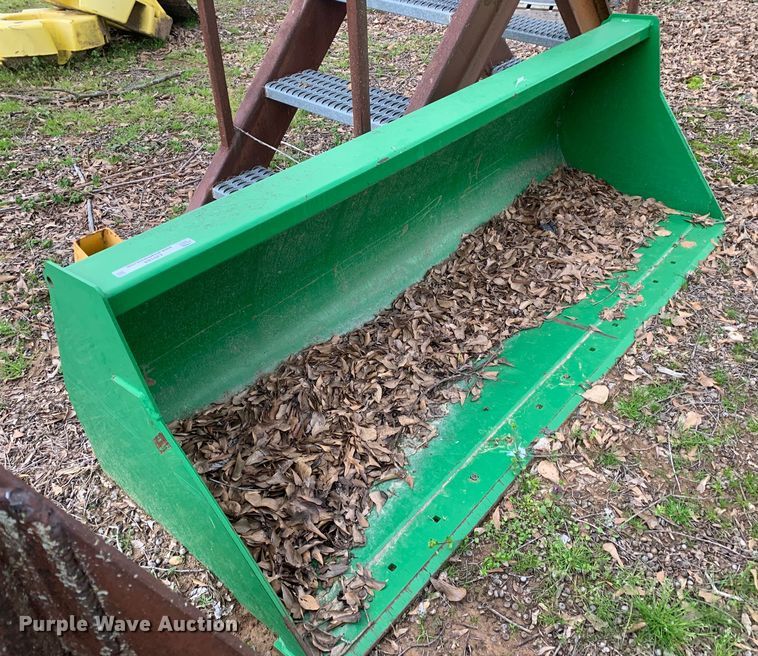 image for item LI9184 HO 2150  7'2"W bucket