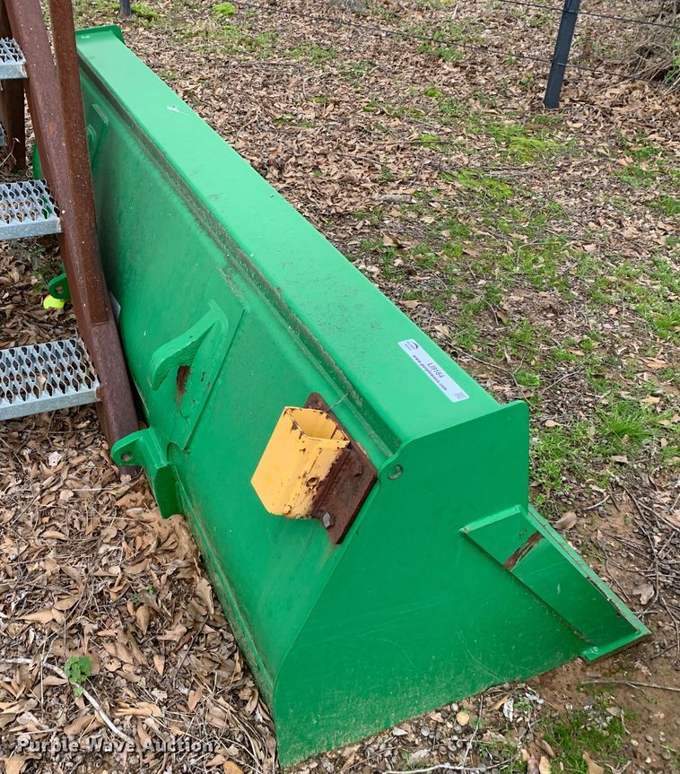 image for item LI9184 HO 2150  7'2"W bucket