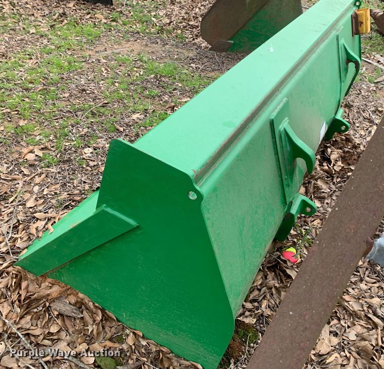 image for item LI9184 HO 2150  7'2"W bucket