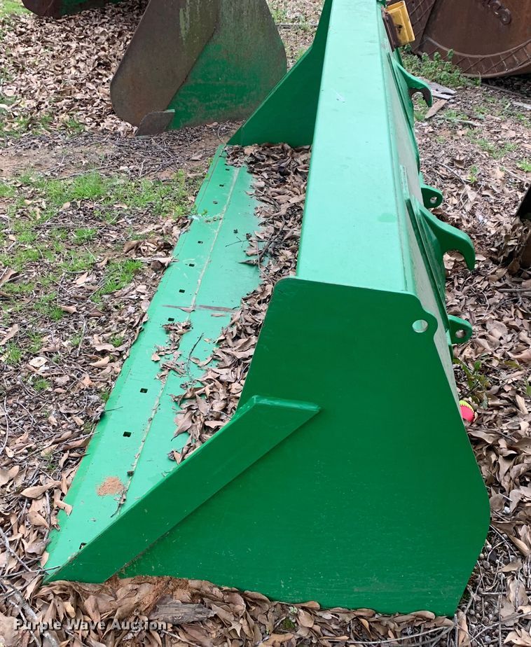 image for item LI9184 HO 2150  7'2"W bucket