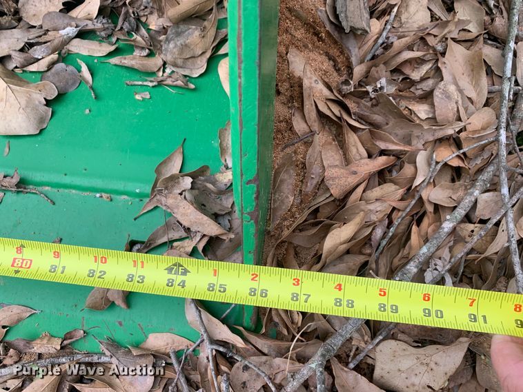 image for item LI9184 HO 2150  7'2"W bucket