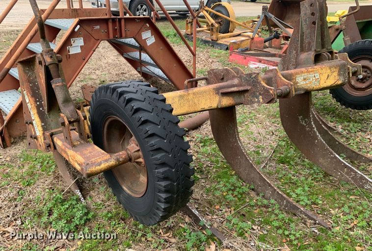 image for item LI9189 Big Ox B076  V-ripper