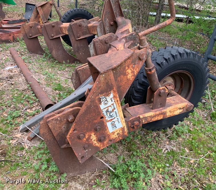 image for item LI9189 Big Ox B076  V-ripper