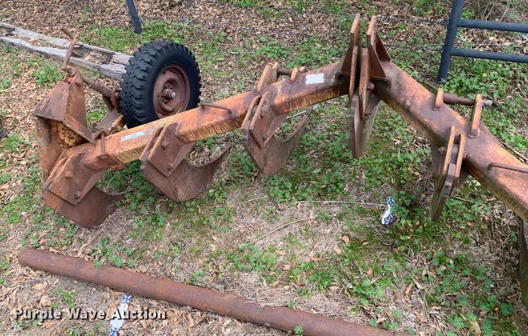 image for item LI9189 Big Ox B076  V-ripper