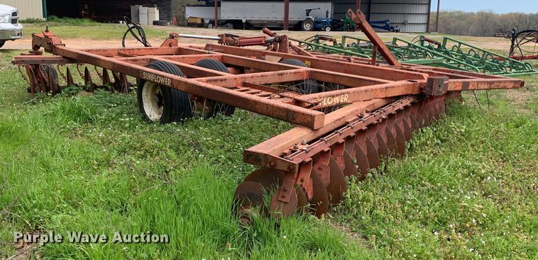 image for item LI9195 Sunflower  off-set disk