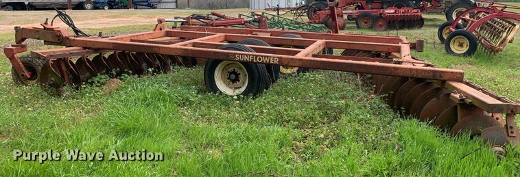 image for item LI9195 Sunflower  off-set disk