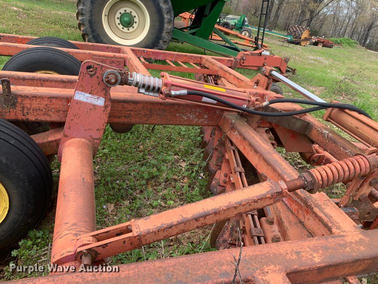 image for item LI9195 Sunflower  off-set disk