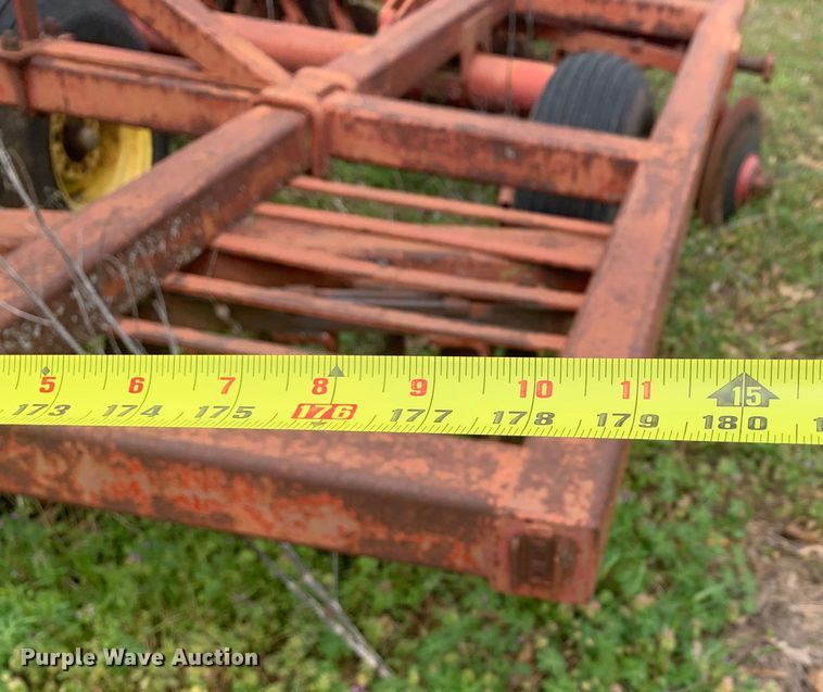 image for item LI9195 Sunflower  off-set disk