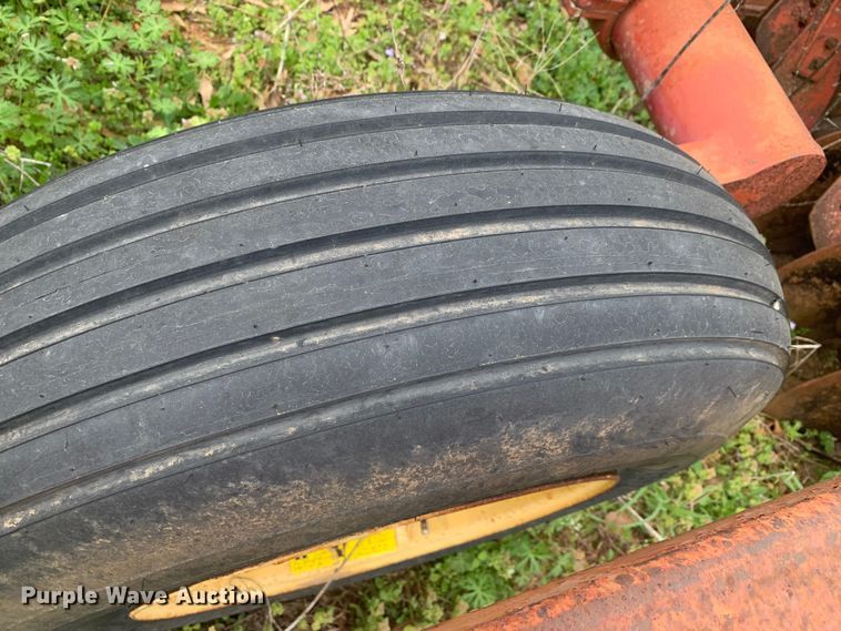 image for item LI9195 Sunflower  off-set disk