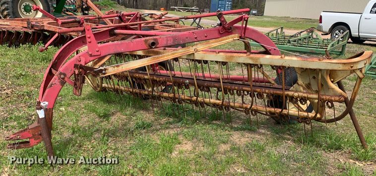 image for item LI9196 Hay rake