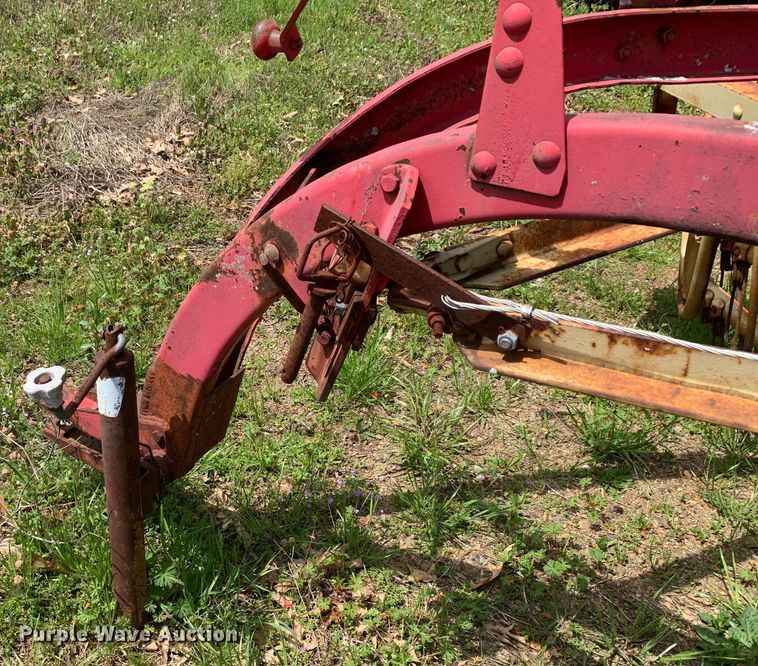 image for item LI9196 Hay rake