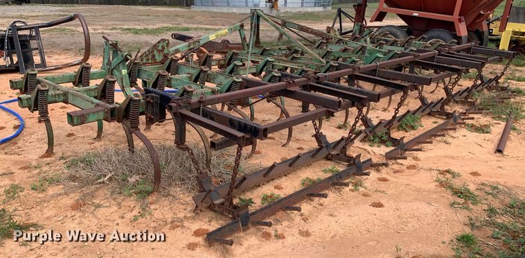 image for item LI9202 Field cultivator