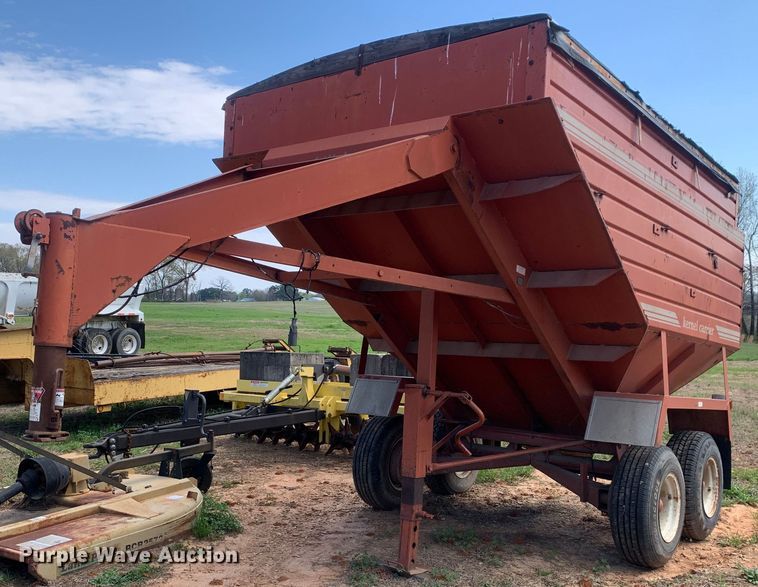 image for item LI9204 Hillsboro  gravity wagon