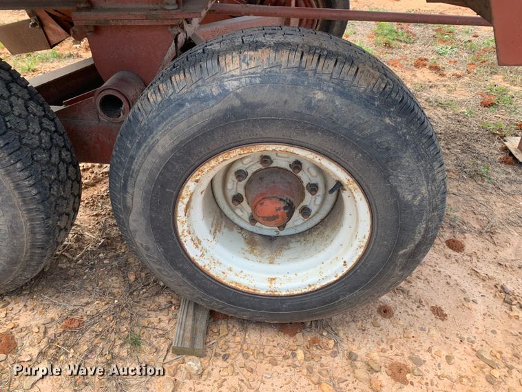 image for item LI9204 Hillsboro  gravity wagon