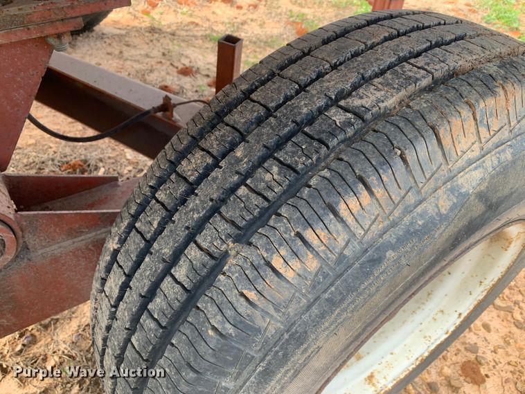 image for item LI9204 Hillsboro  gravity wagon