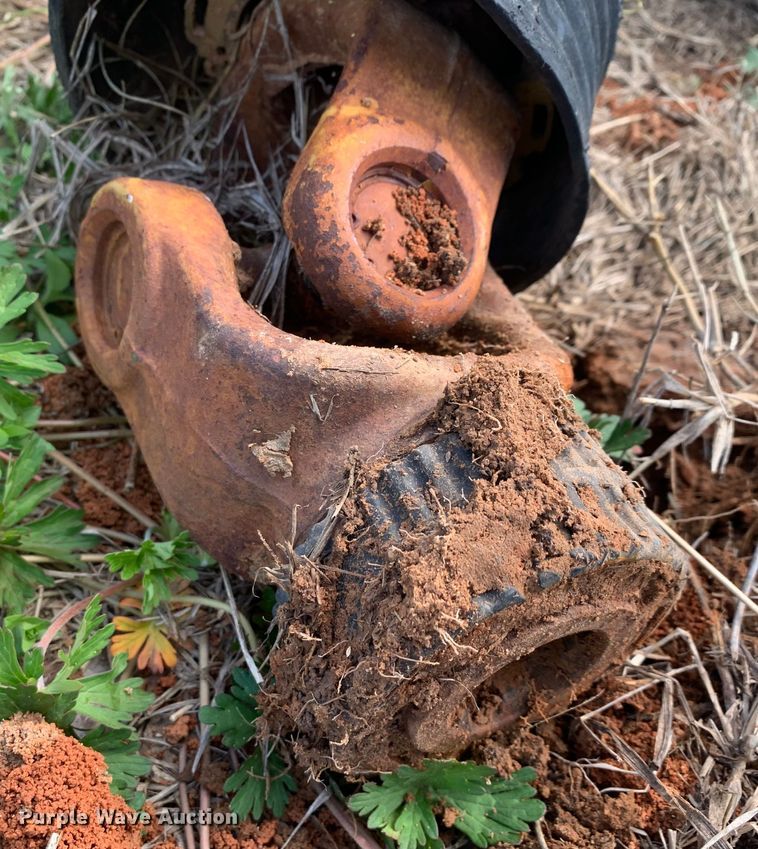 image for item LI9205 Land Pride RCR2572  rotary mower