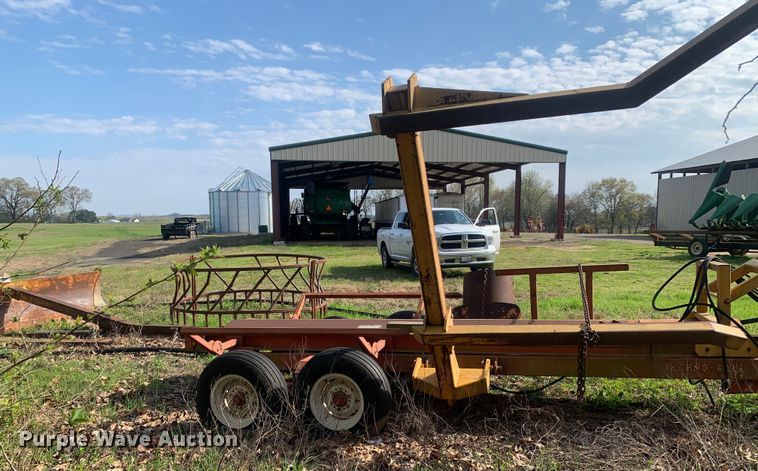 image for item LI9208 Techno-bale  hay bale mover