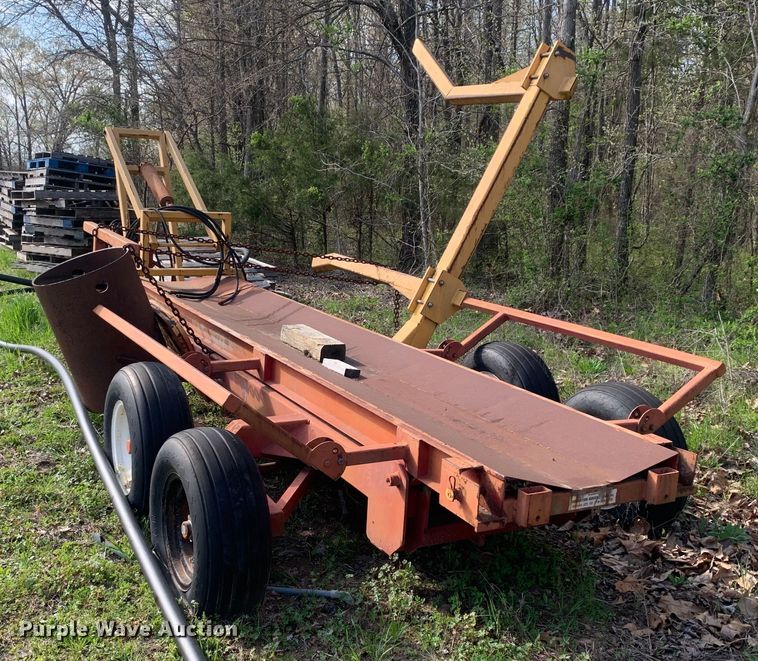 image for item LI9208 Techno-bale  hay bale mover