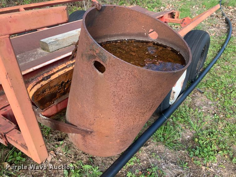 image for item LI9208 Techno-bale  hay bale mover