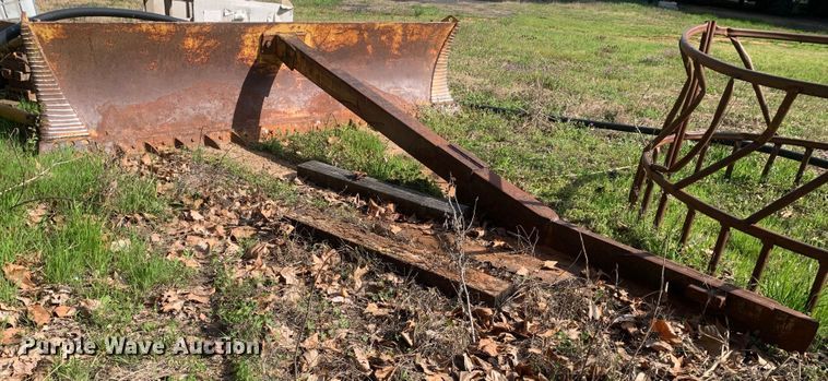 image for item LI9209 Purdy  tree saw